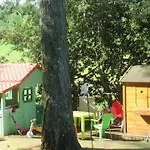 Sous Le Tilleul, Chez Joelle Et Guy Bed & Breakfast 3*